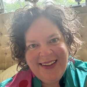 Meet your Posher, Julie